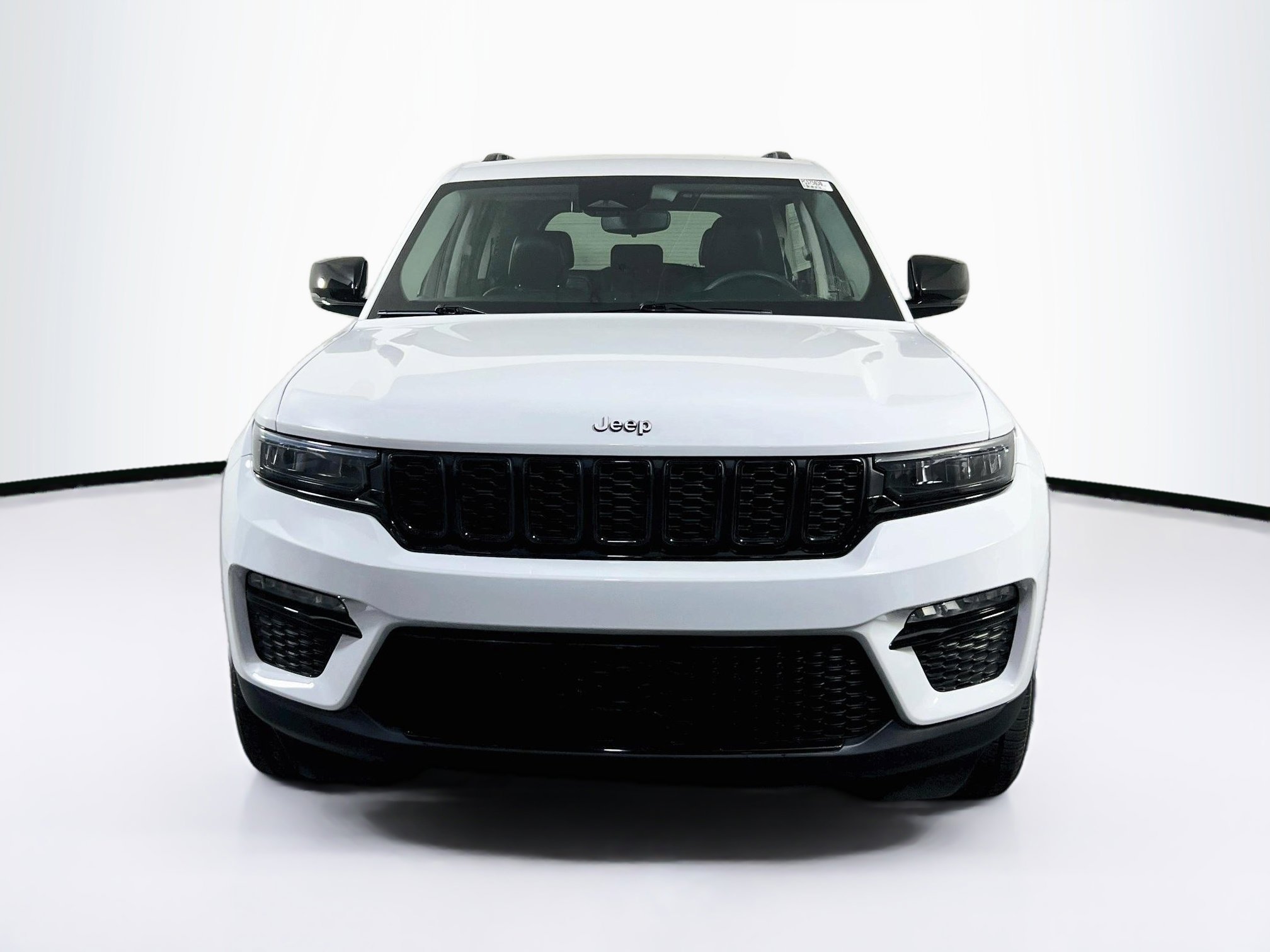 jeep grand cherokee 2023 1C4RJHBG2PC575030 image